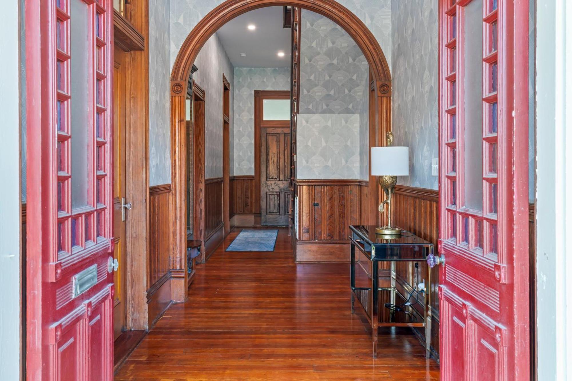 Historic Galveston Family Beach Home With 3 King Beds Buitenkant foto