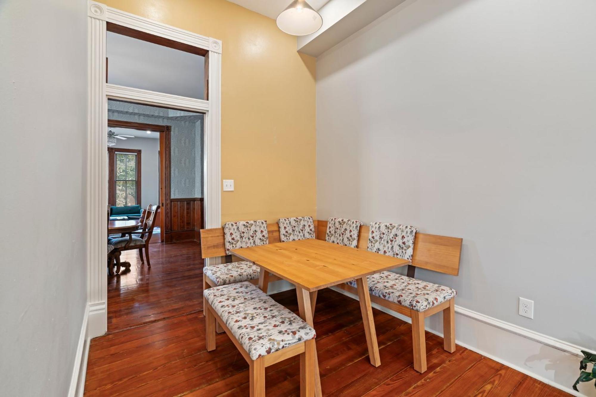 Historic Galveston Family Beach Home With 3 King Beds Buitenkant foto