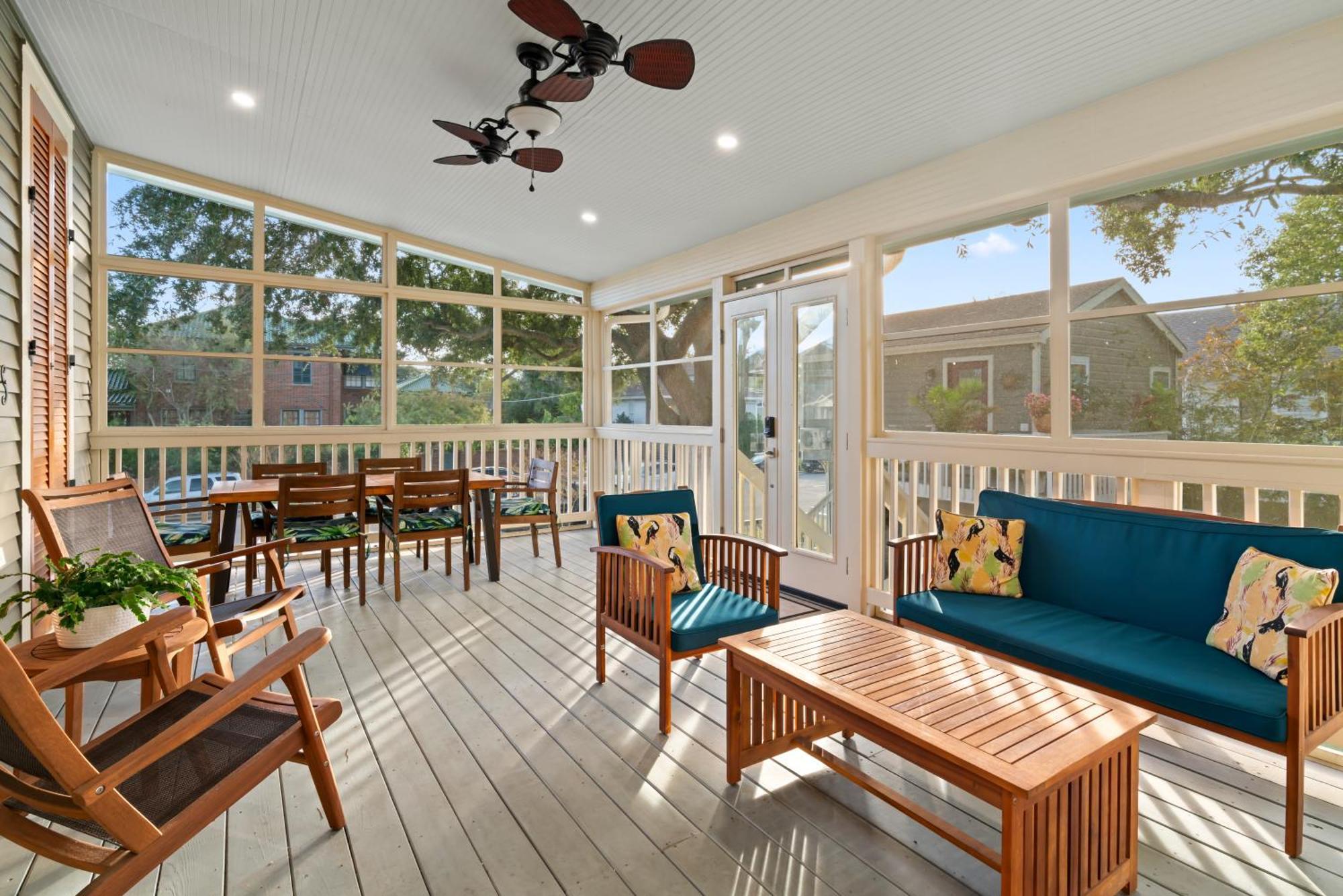 Historic Galveston Family Beach Home With 3 King Beds Buitenkant foto
