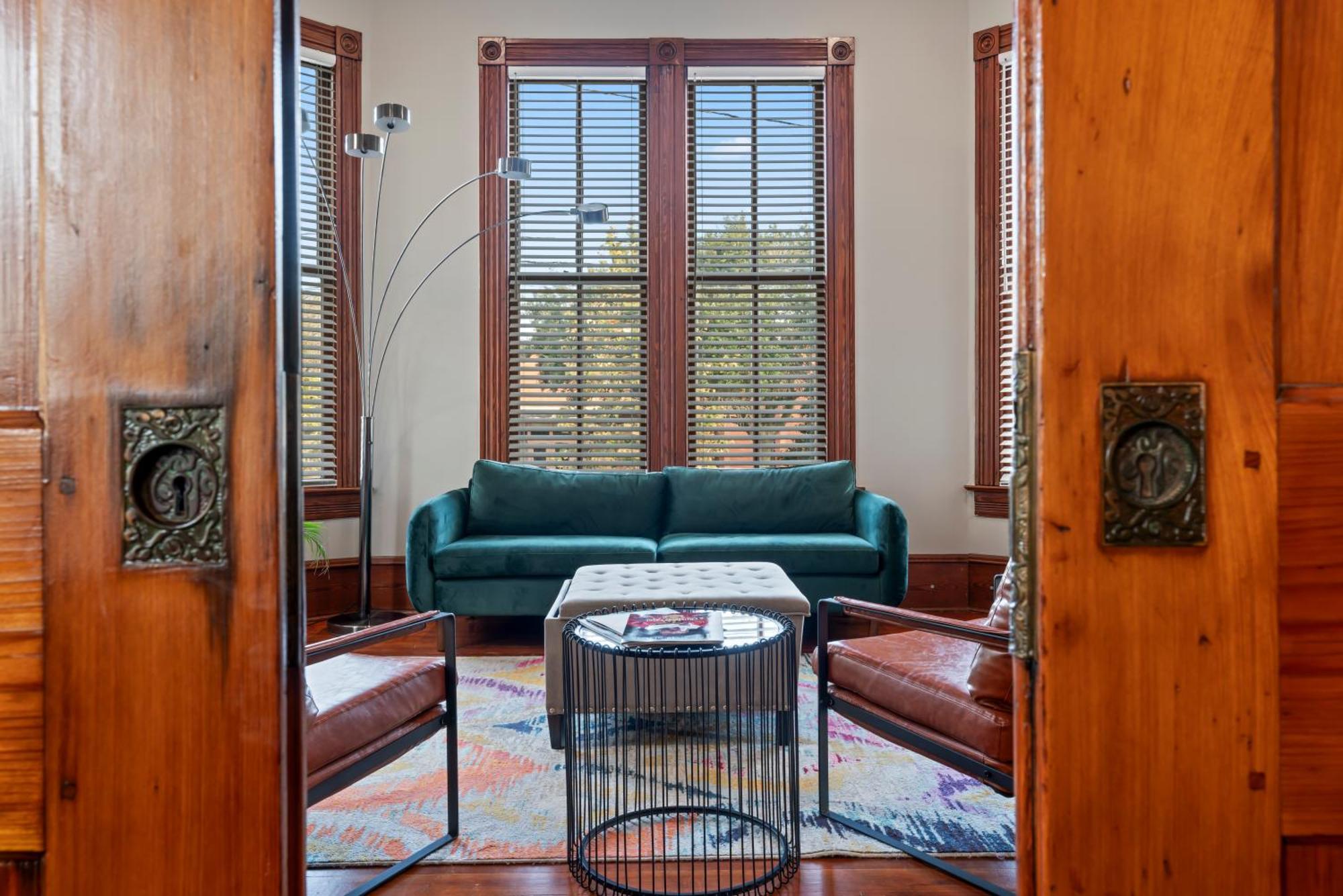 Historic Galveston Family Beach Home With 3 King Beds Buitenkant foto